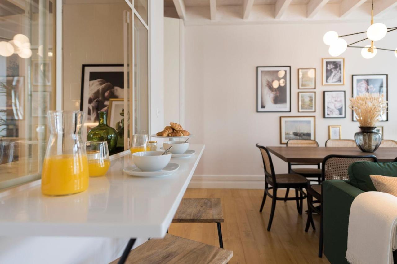 Mouzinho Luxury 3BR Flat l 5 min Walk to Ribeira by Lovelystay Porto Exterior foto