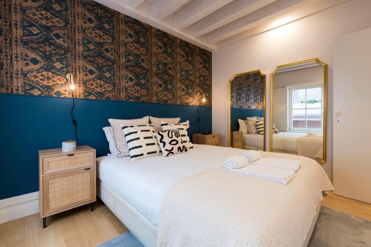 Mouzinho Luxury 3BR Flat l 5 min Walk to Ribeira by Lovelystay Porto Exterior foto
