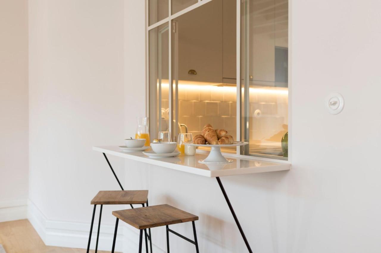 Mouzinho Luxury 3BR Flat l 5 min Walk to Ribeira by Lovelystay Porto Exterior foto