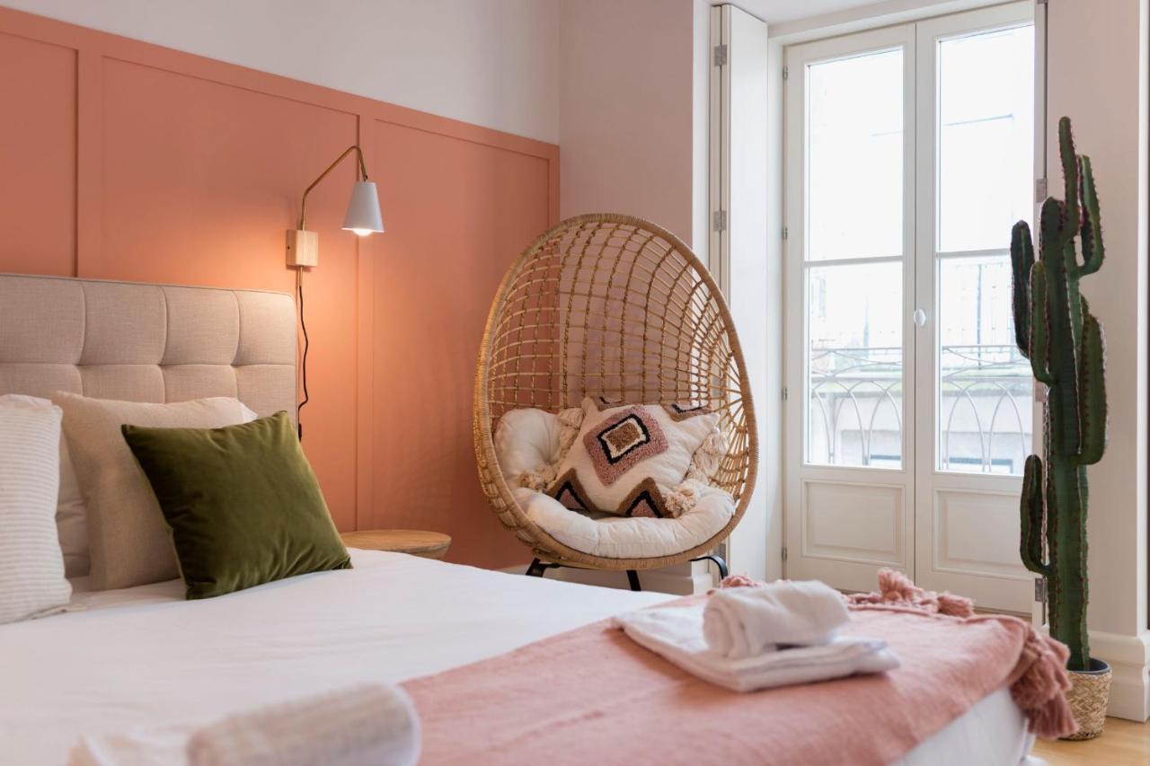 Mouzinho Luxury 3BR Flat l 5 min Walk to Ribeira by Lovelystay Porto Exterior foto