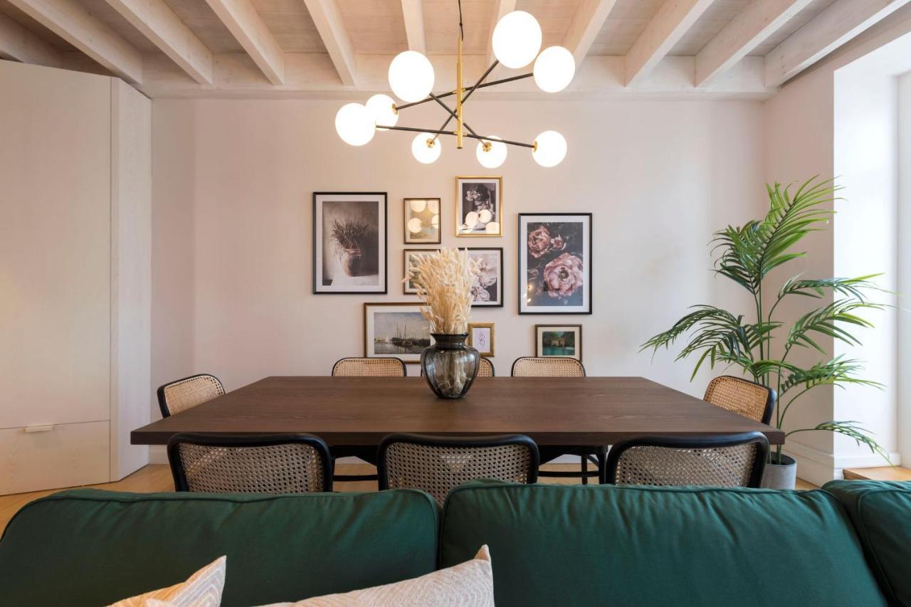 Mouzinho Luxury 3BR Flat l 5 min Walk to Ribeira by Lovelystay Porto Exterior foto