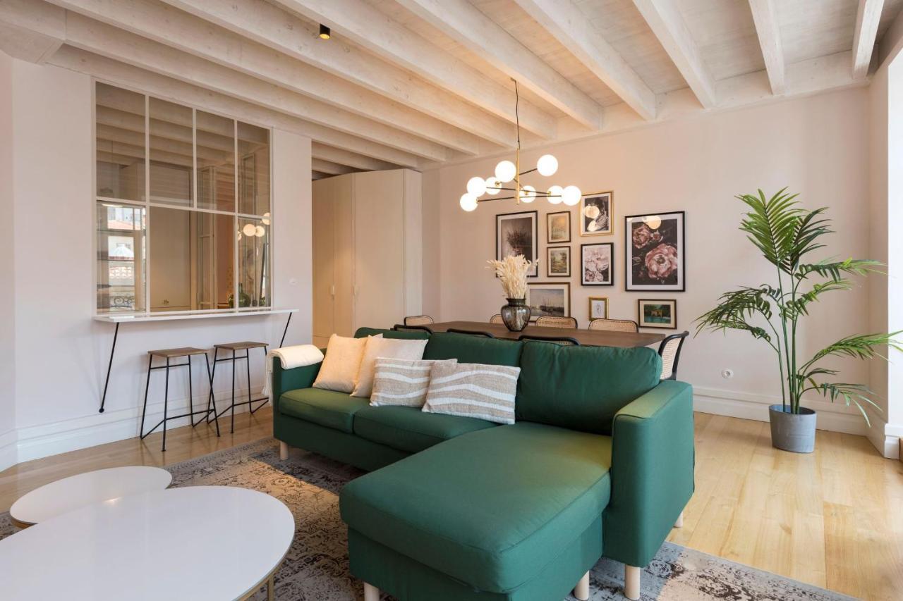 Mouzinho Luxury 3BR Flat l 5 min Walk to Ribeira by Lovelystay Porto Exterior foto