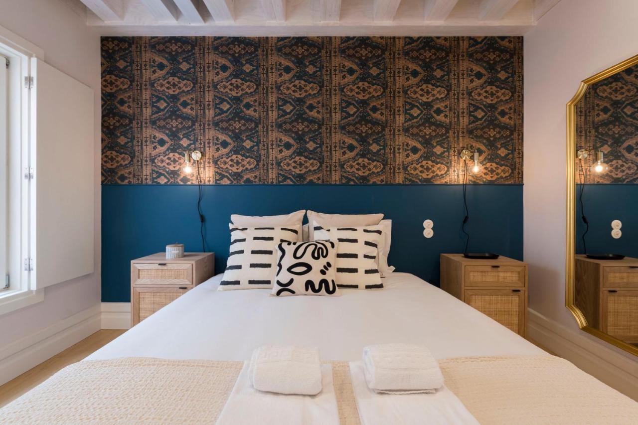 Mouzinho Luxury 3BR Flat l 5 min Walk to Ribeira by Lovelystay Porto Exterior foto